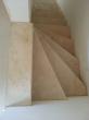 Escalier en travertin